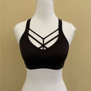 Victorias Secret Strappy Sports Bra Size Small 32B Mesh Perforated Adjustable